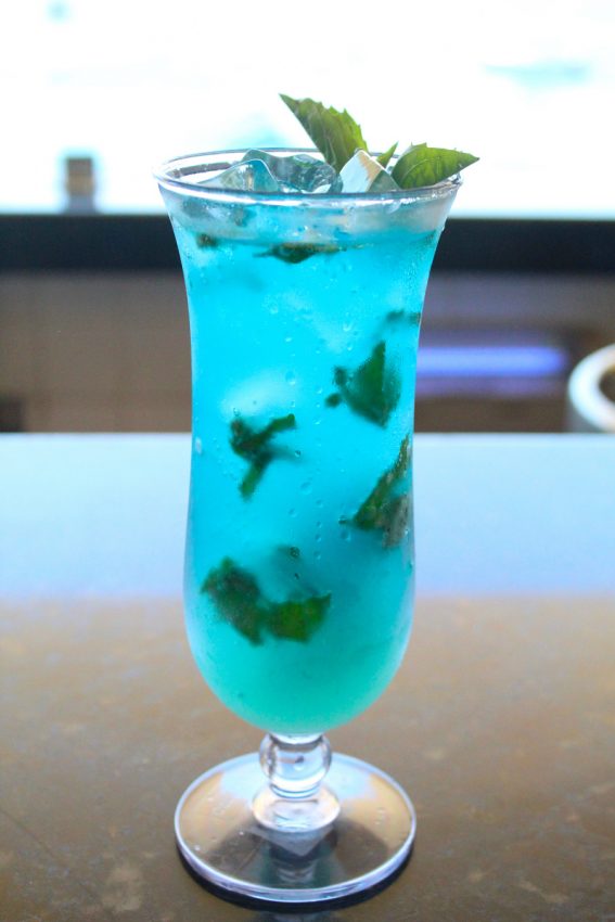Oh so pretty, let's taste the Blue Mojito Photo & Recipe Barceló Puerto Vallarta