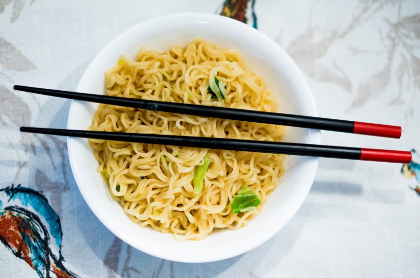 yes, it's the perfect comfort snack, Ramen noodles, but what is the best wine pairing? 